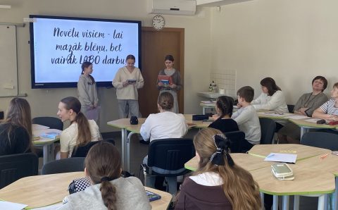 111615B6-6828-4E22-9383-C9359DB84926