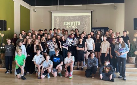 cfd4997a-322e-4b68-90a2-847abe80dced