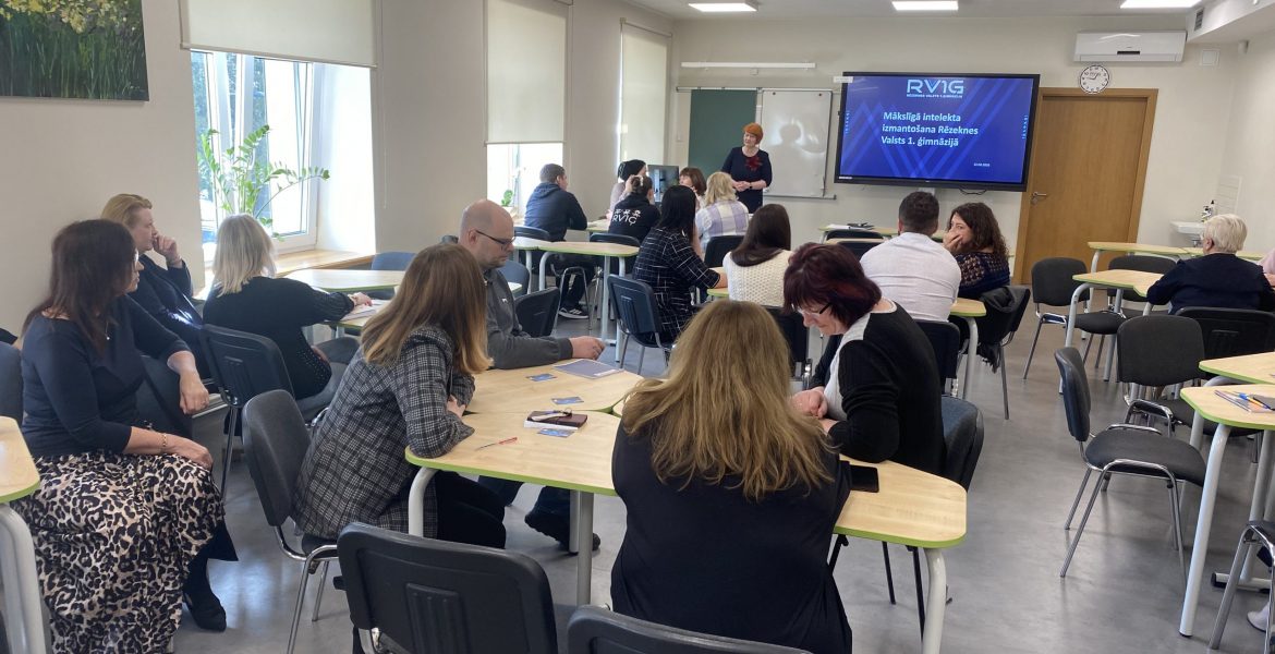 CA1368C0-097E-4B82-A4E2-A09E8A960D9C