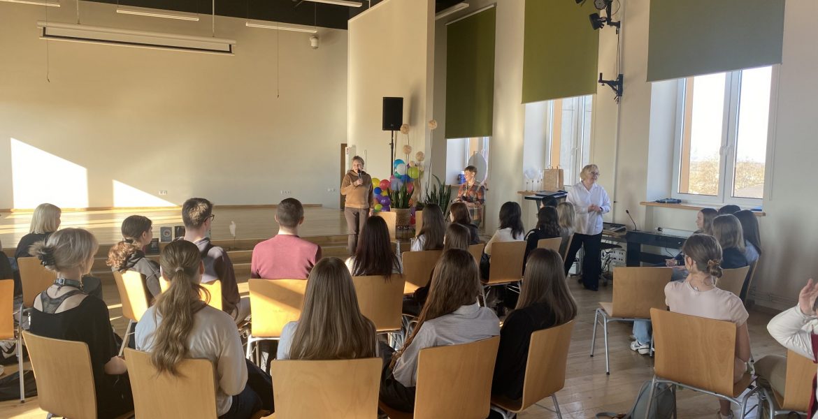 122E6021-522E-439B-A3DA-13301DA539B3