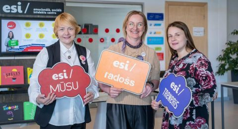 61829B30-C273-43E0-8C9B-101B4828F514