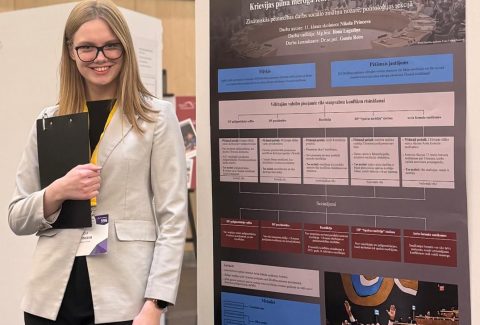 99FF062F-1DD1-48B7-8483-E259CE0D4EB9